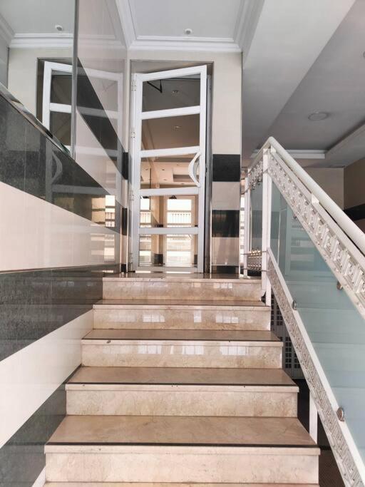 Апартаменты Piso Acogedor En Малага Экстерьер фото